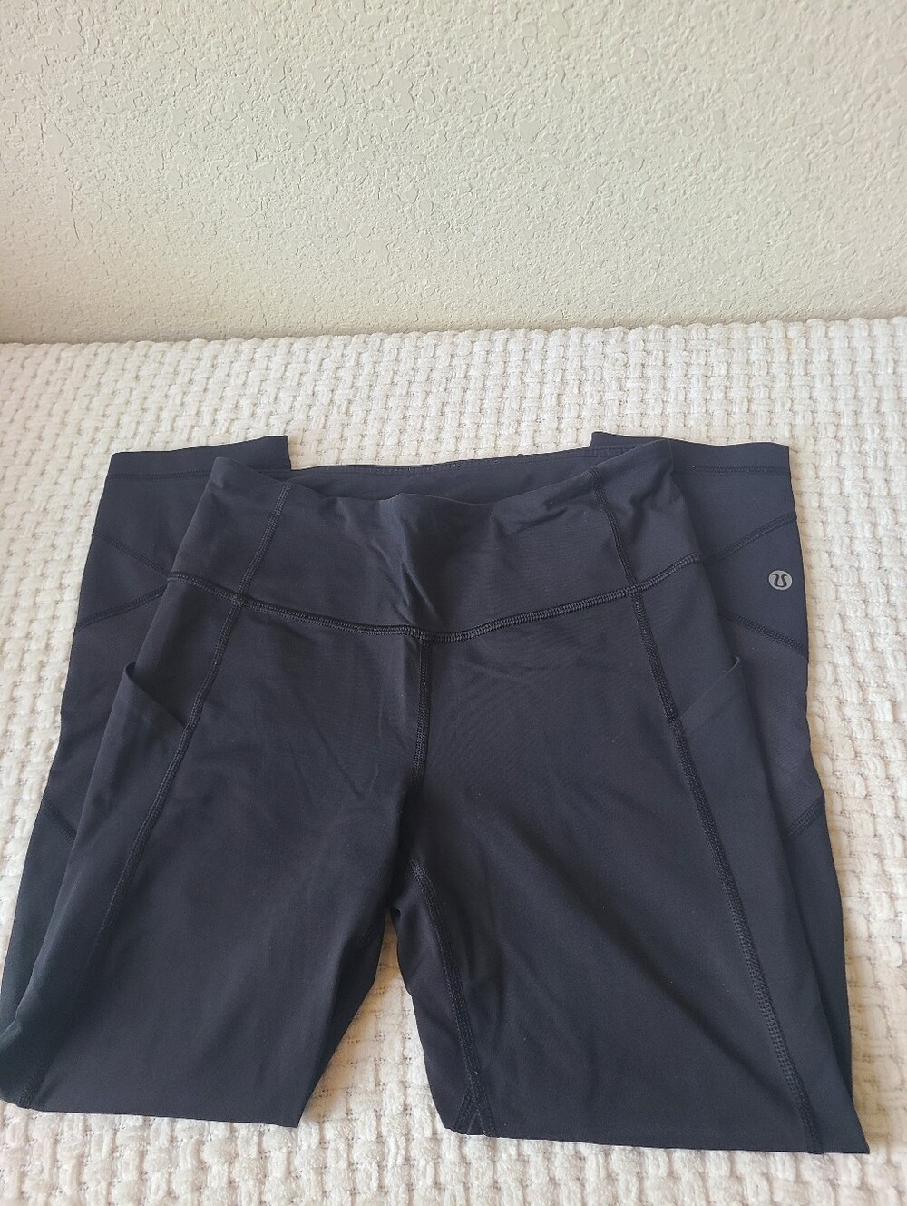 Lululemon Athletica Black High-Rise Pocket Leggings Size 4
